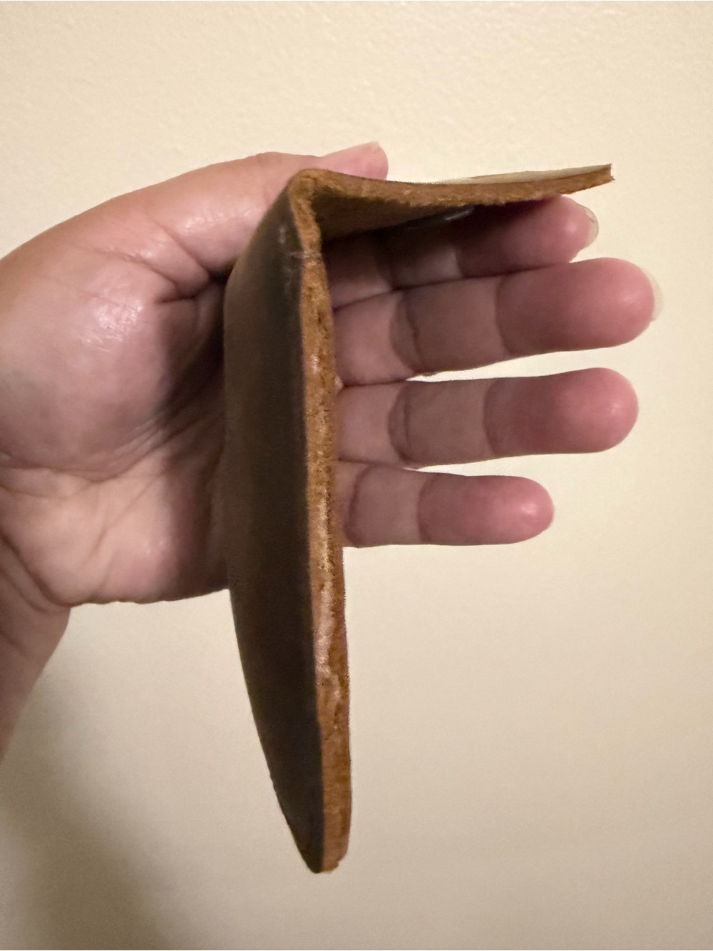 Hide & Drink Coin/Card Wallet - Picture 5 of 7